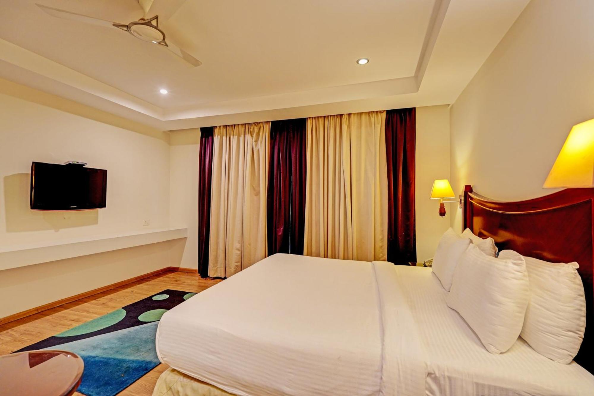 Hotel Grand Aerotech นิวเดลี ภายนอก รูปภาพ